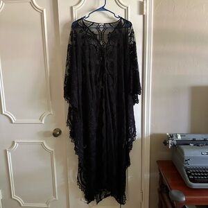 Elegant Black Lace Kaftan